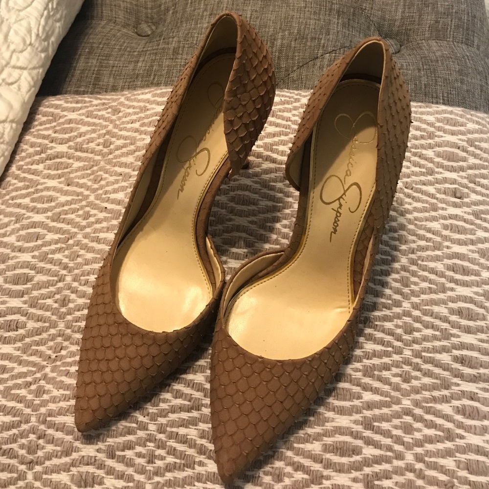 Jessica Simpson heels
